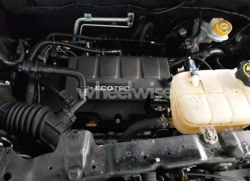 Photo 10 of 2017 Chevrolet Trax LT (VIN 3GNCJLSBXHL269459)