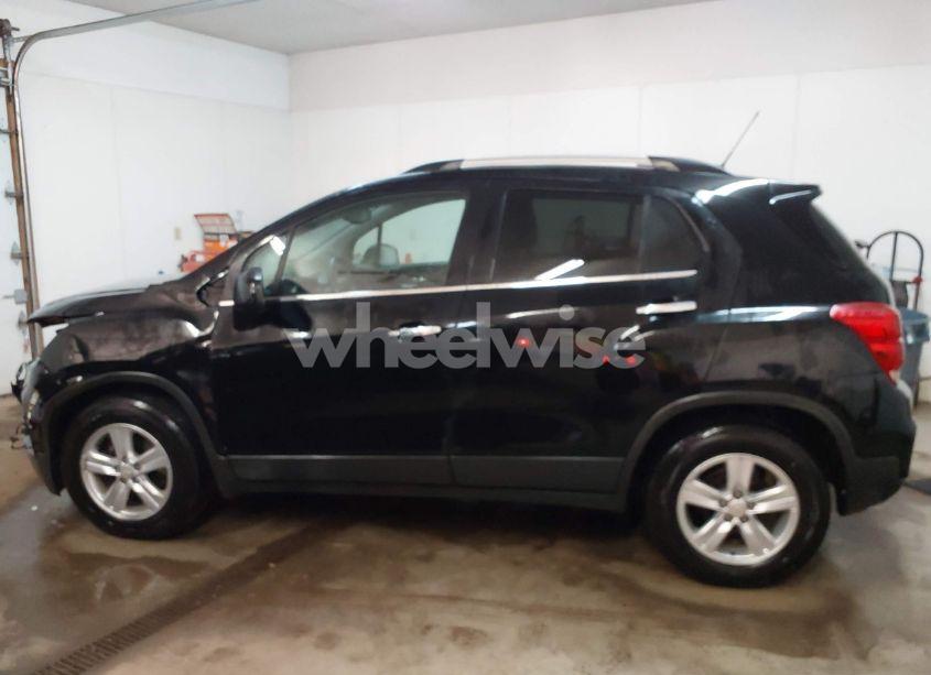 Photo 15 of 2017 Chevrolet Trax LT (VIN 3GNCJLSBXHL269459)