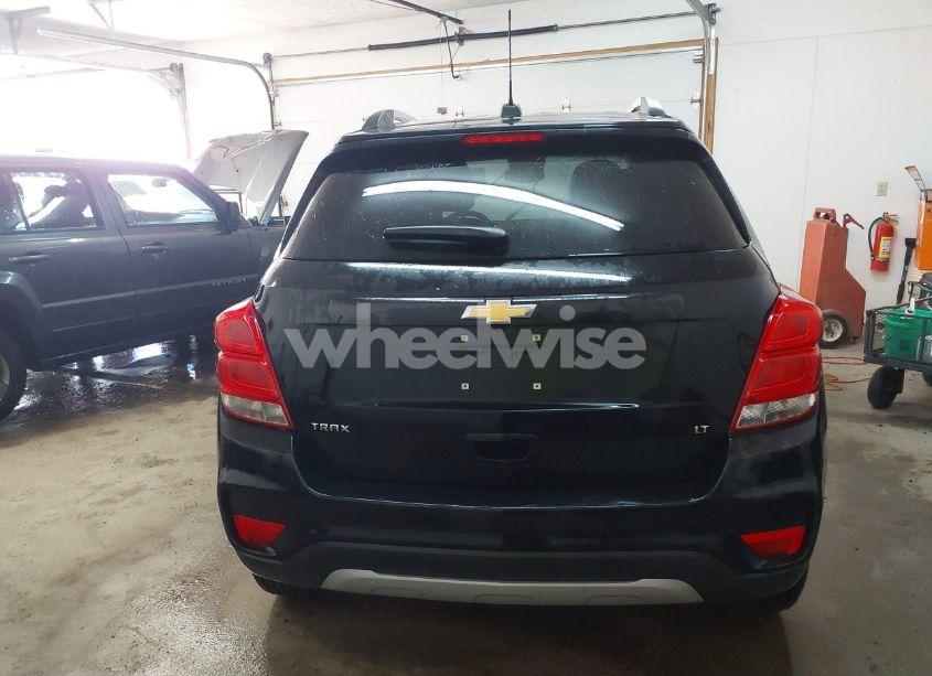 Photo 17 of 2017 Chevrolet Trax LT (VIN 3GNCJLSBXHL269459)