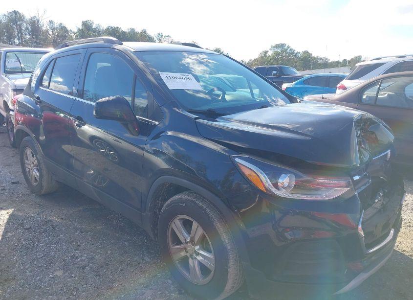 2017 Chevrolet Trax LT (VIN 3GNCJLSBXHL280963) main photo