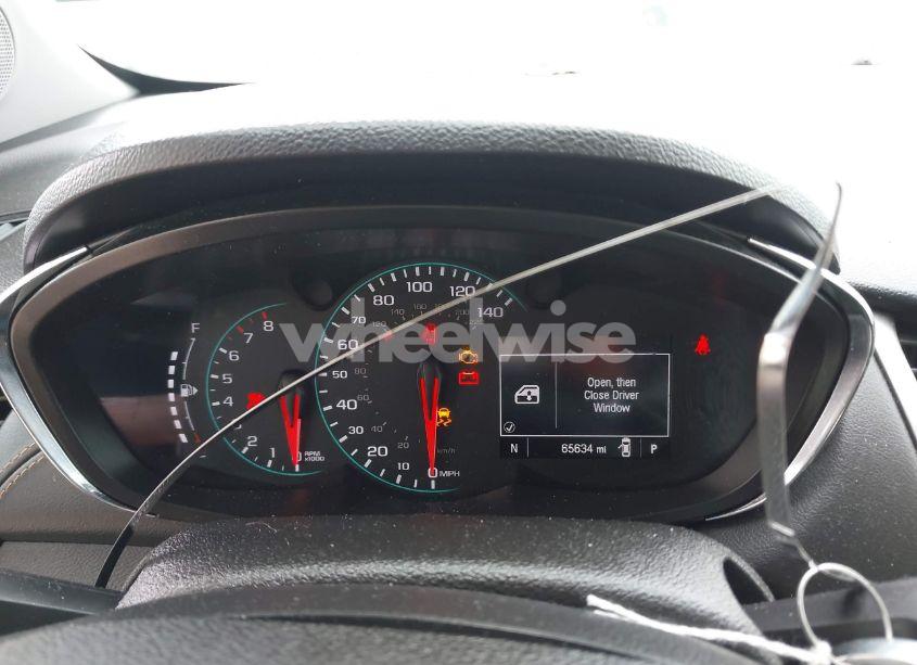 Photo 7 of 2018 Chevrolet Trax LT (VIN 3GNCJLSBXJL278152)