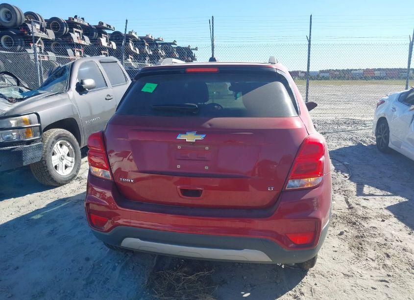 Photo 16 of 2018 Chevrolet Trax LT (VIN 3GNCJLSBXJL412710)