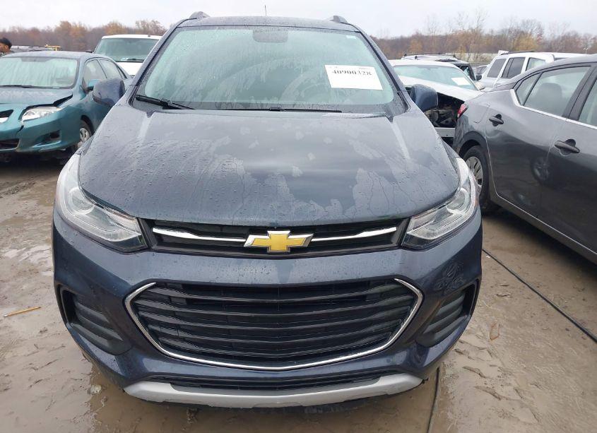 Photo 12 of 2019 Chevrolet Trax LT (VIN 3GNCJLSBXKL324094)