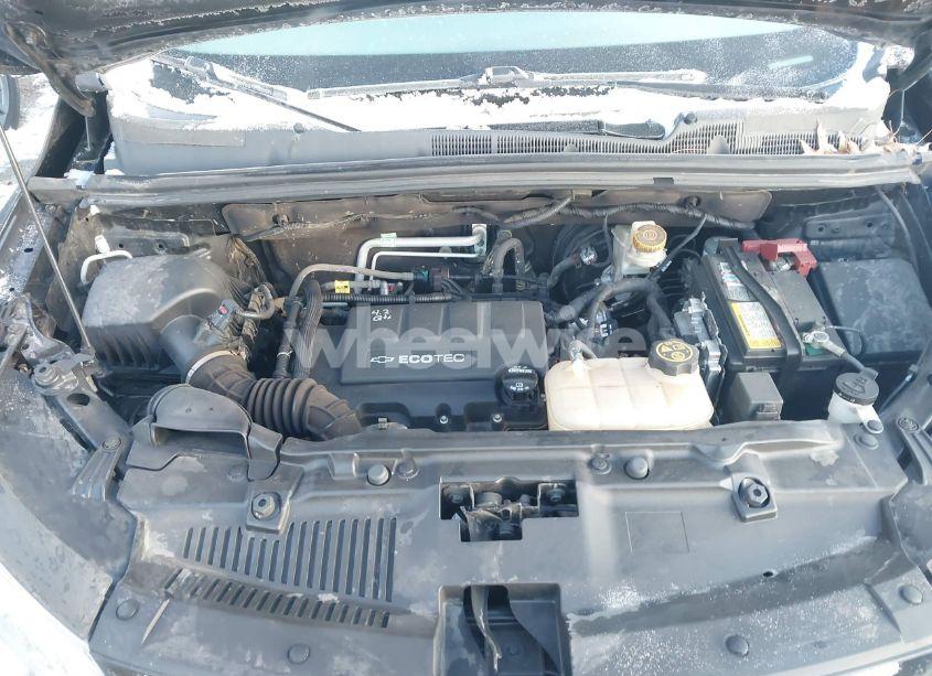 Photo 10 of 2019 Chevrolet Trax LT (VIN 3GNCJLSBXKL402504)