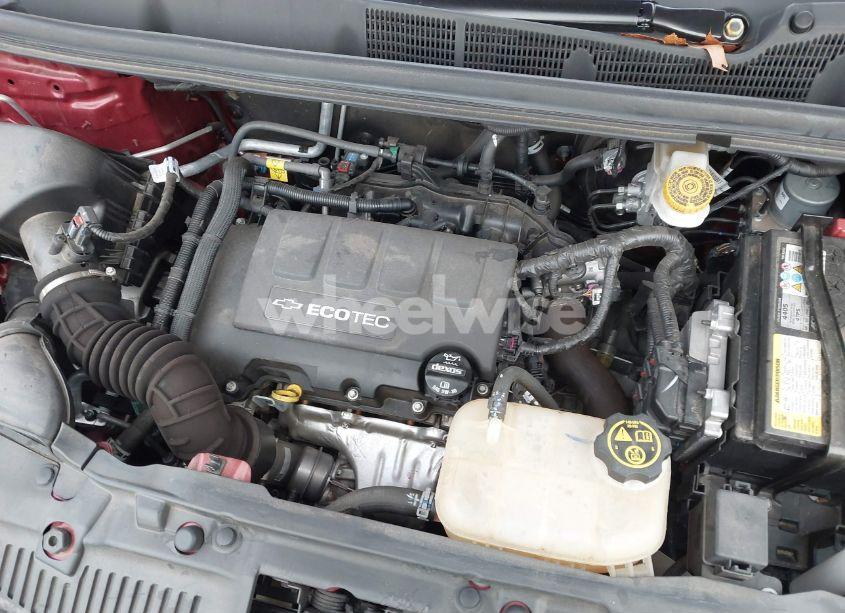 Photo 10 of 2020 Chevrolet Trax FWD LT (VIN 3GNCJLSBXLL250791)