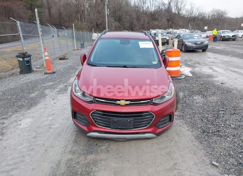 Photo 12 of 2020 Chevrolet Trax FWD LT (VIN 3GNCJLSBXLL250791)