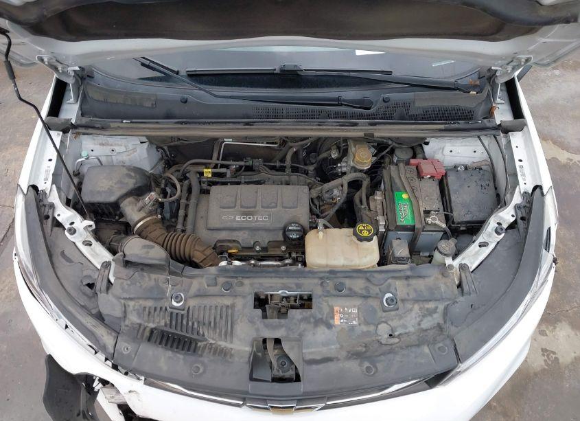 Photo 10 of 2020 Chevrolet Trax FWD LT (VIN 3GNCJLSBXLL326817)