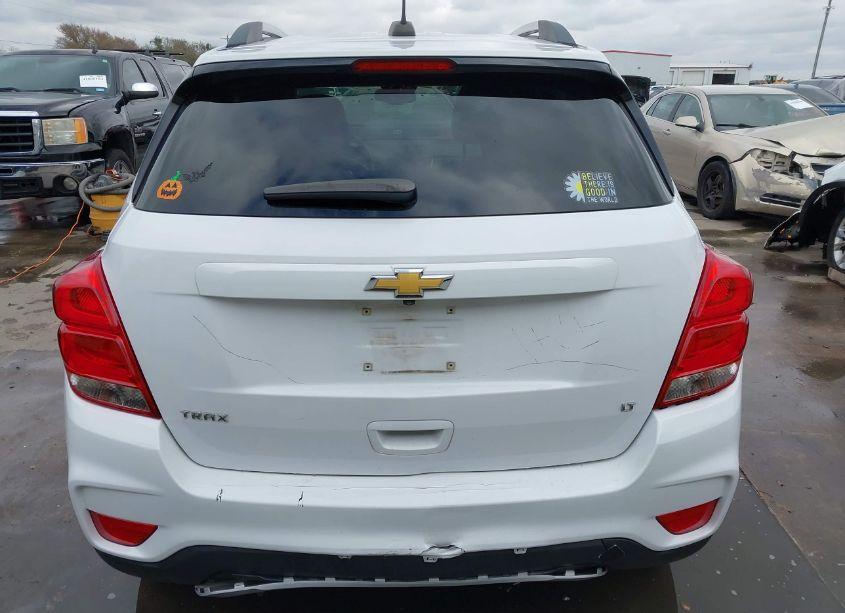 Photo 16 of 2020 Chevrolet Trax FWD LT (VIN 3GNCJLSBXLL326817)