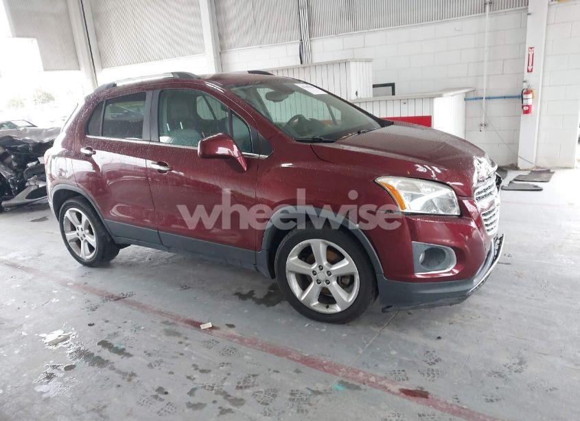 2016 Chevrolet Trax LTZ (VIN 3GNCJMSB8GL179005) main photo
