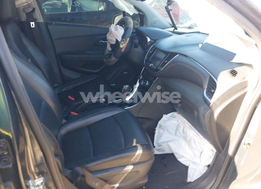 Photo 5 of 2017 Chevrolet Trax PREMIER (VIN 3GNCJMSBXHL216329)