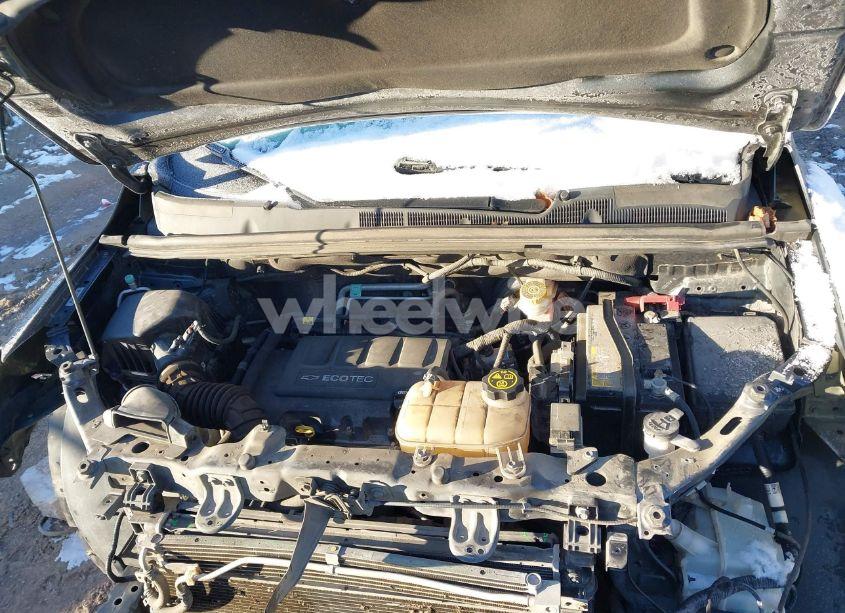 Photo 10 of 2016 Chevrolet Trax 1LS (VIN 3GNCJNSB0GL245942)