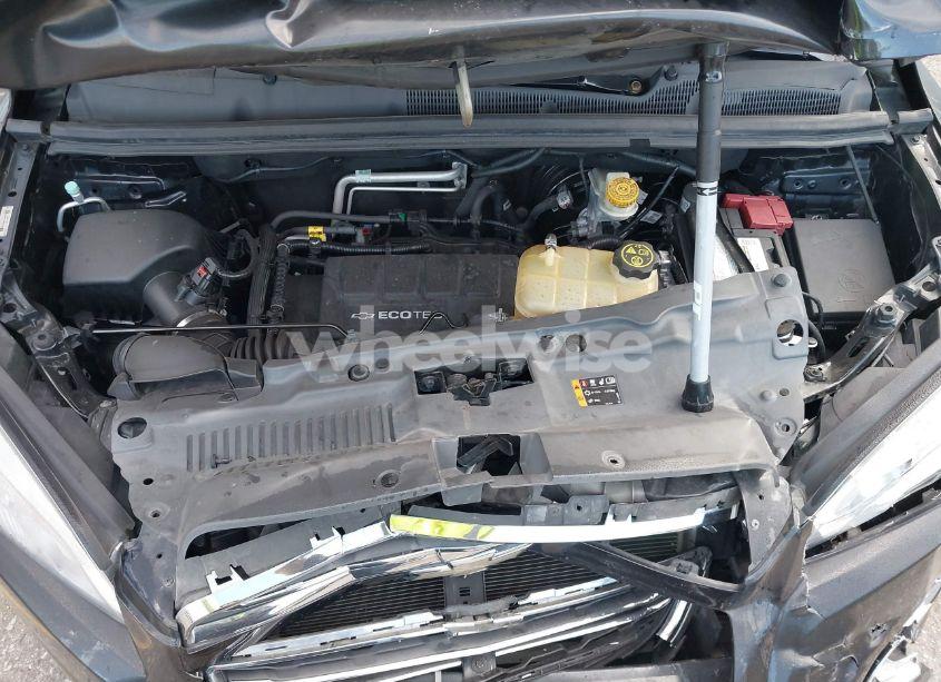 Photo 10 of 2015 Chevrolet Trax LTZ (VIN 3GNCJNSB1FL213855)