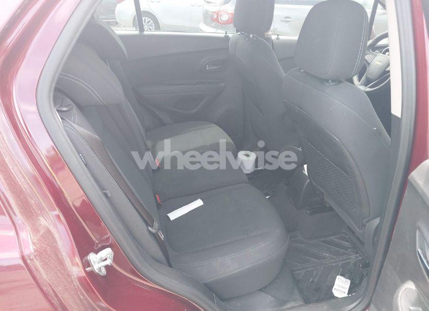 Photo 8 of 2016 Chevrolet Trax 1LS (VIN 3GNCJNSB1GL246193)