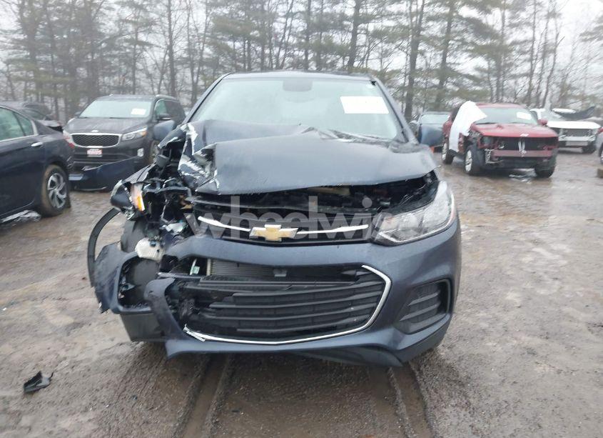 Photo 13 of 2019 Chevrolet Trax LS (VIN 3GNCJNSB1KL156115)