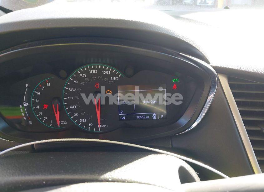 Photo 7 of 2020 Chevrolet Trax AWD LS (VIN 3GNCJNSB1LL271850)