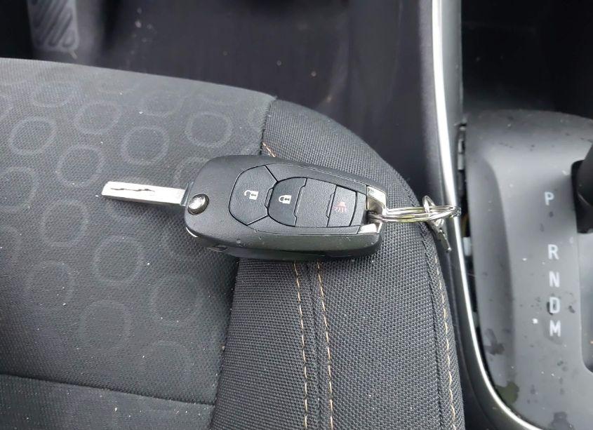 Photo 11 of 2020 Chevrolet Trax AWD LS (VIN 3GNCJNSB1LL274800)