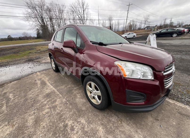 2016 Chevrolet Trax 1LS (VIN 3GNCJNSB2GL234697) main photo