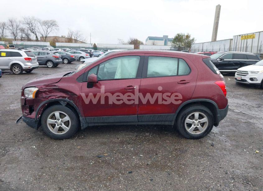 Photo 15 of 2016 Chevrolet Trax 1LS (VIN 3GNCJNSB2GL266890)