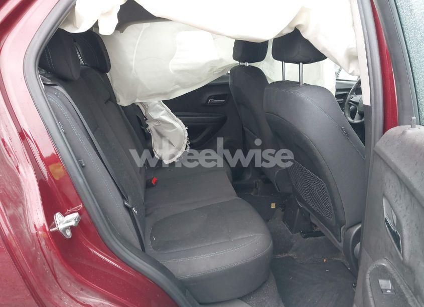 Photo 8 of 2016 Chevrolet Trax 1LS (VIN 3GNCJNSB2GL266890)