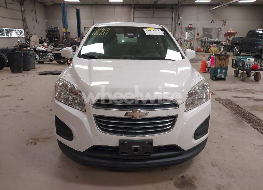 Photo 12 of 2016 Chevrolet Trax 1LS (VIN 3GNCJNSB2GL279607)