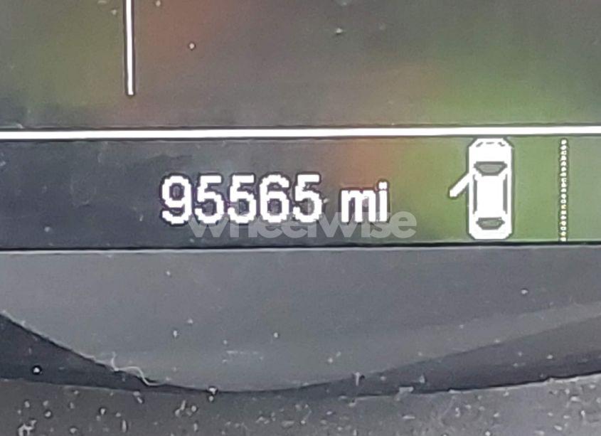 Photo 15 of 2019 Chevrolet Trax LS (VIN 3GNCJNSB2KL282967)