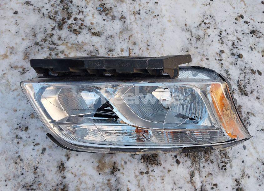 Photo 12 of 2016 Chevrolet Trax 1LS (VIN 3GNCJNSB3GL139324)