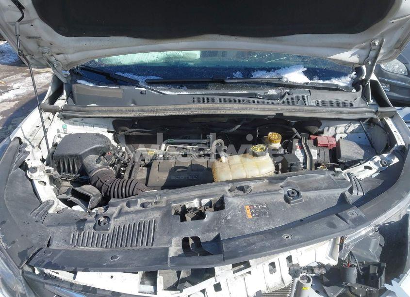 Photo 10 of 2017 Chevrolet Trax LS (VIN 3GNCJNSB3HL286437)