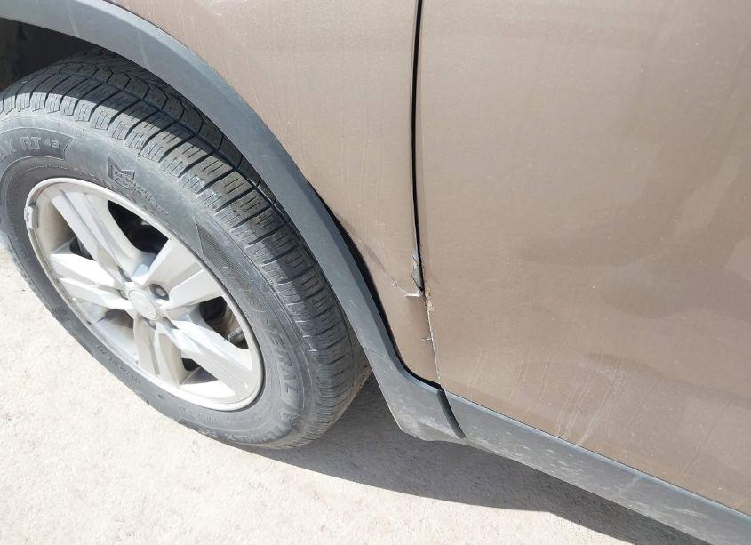 Photo 17 of 2018 Chevrolet Trax LS (VIN 3GNCJNSB3JL301668)