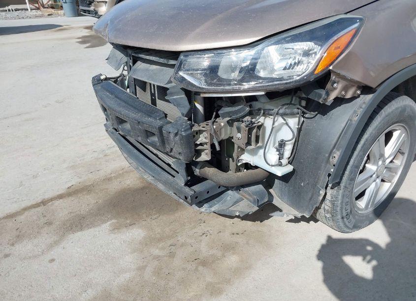 Photo 18 of 2018 Chevrolet Trax LS (VIN 3GNCJNSB3JL301668)