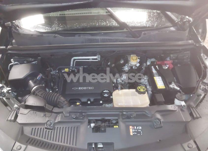 Photo 10 of 2019 Chevrolet Trax LS (VIN 3GNCJNSB3KL367347)