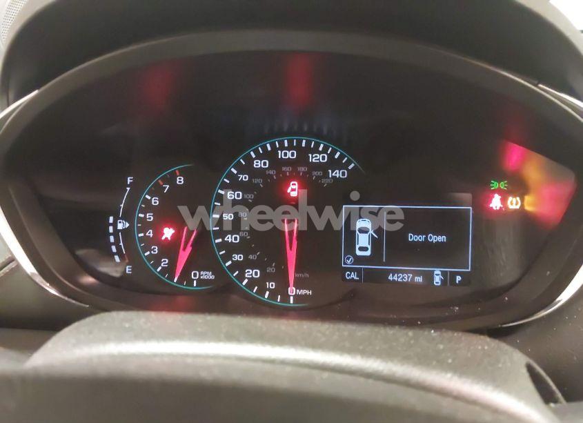 Photo 7 of 2019 Chevrolet Trax LS (VIN 3GNCJNSB3KL367347)