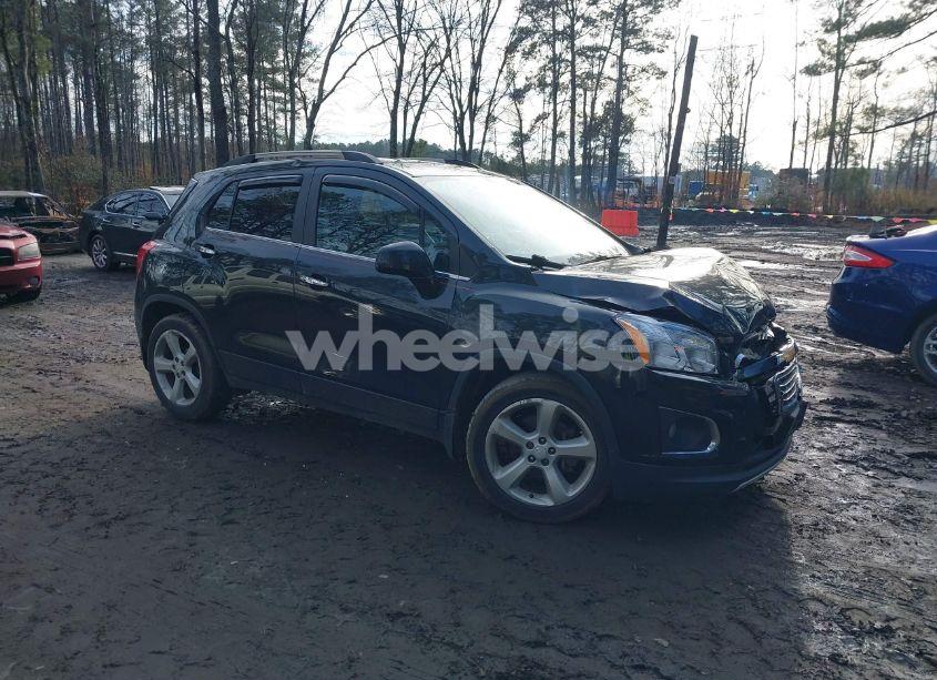 2015 Chevrolet Trax LTZ (VIN 3GNCJNSB4FL248812) main photo