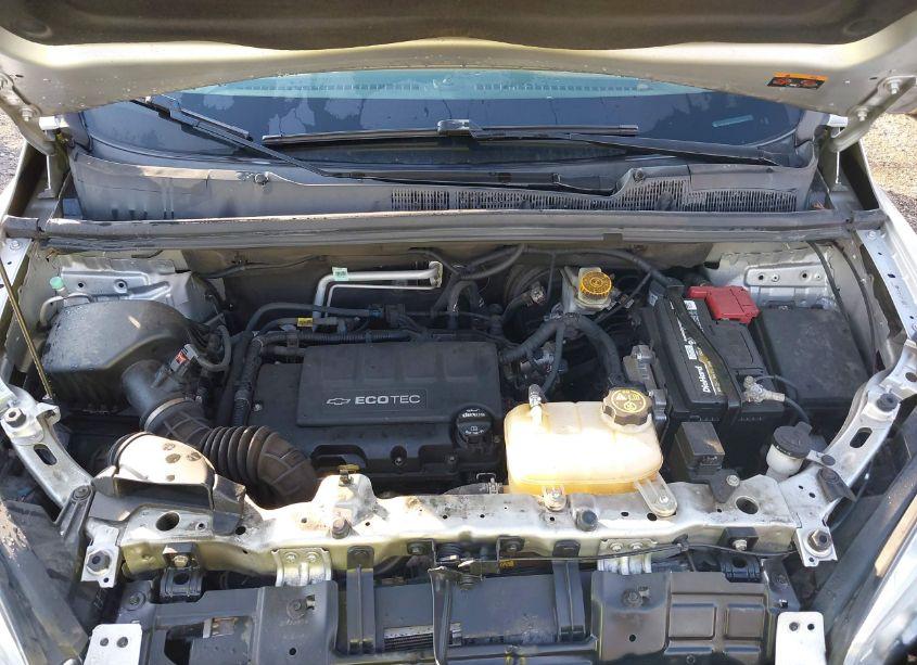 Photo 10 of 2016 Chevrolet Trax 1LS (VIN 3GNCJNSB4GL184224)