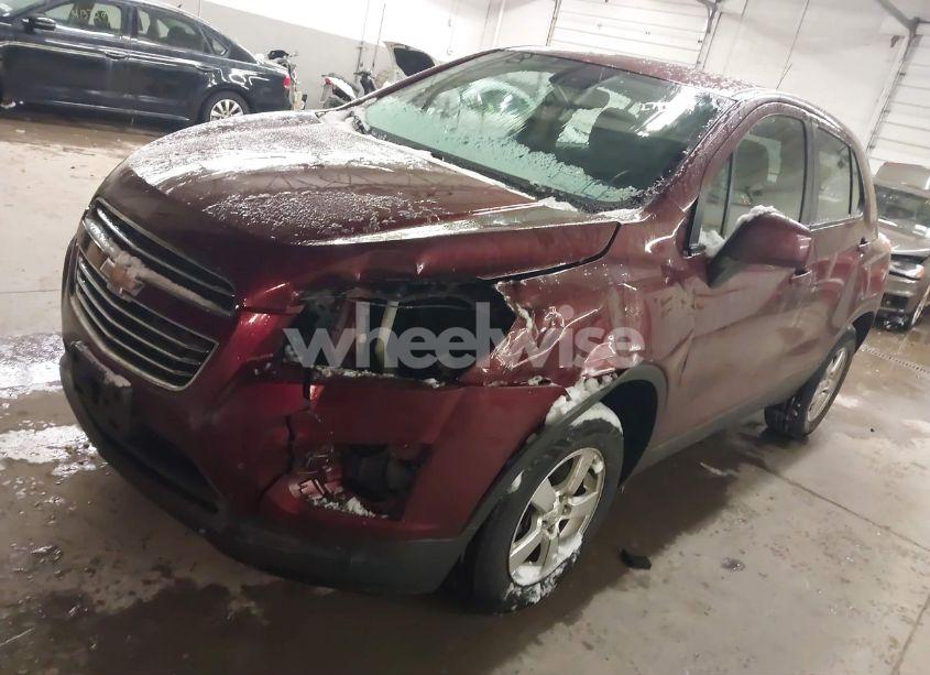 Photo 2 of 2016 Chevrolet Trax 1LS (VIN 3GNCJNSB4GL279897)