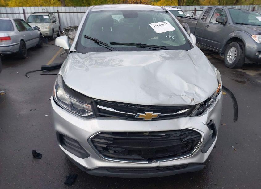 Photo 12 of 2018 Chevrolet Trax LS (VIN 3GNCJNSB4JL284640)