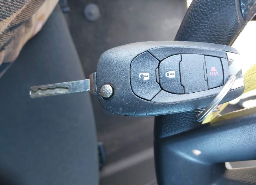 Photo 11 of 2020 Chevrolet Trax AWD LS (VIN 3GNCJNSB4LL194911)