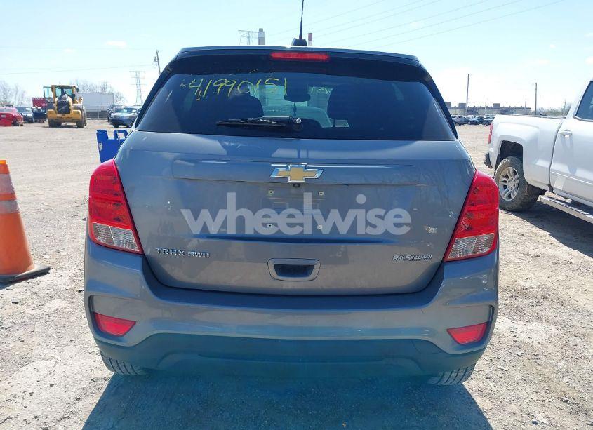 Photo 17 of 2020 Chevrolet Trax AWD LS (VIN 3GNCJNSB5LL157348)