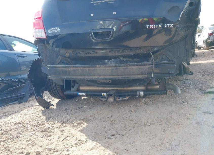 Photo 18 of 2015 Chevrolet Trax LTZ (VIN 3GNCJNSB6FL171795)