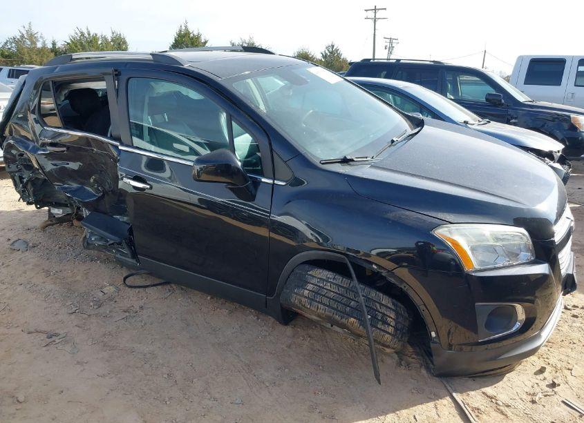 Photo 6 of 2015 Chevrolet Trax LTZ (VIN 3GNCJNSB6FL171795)