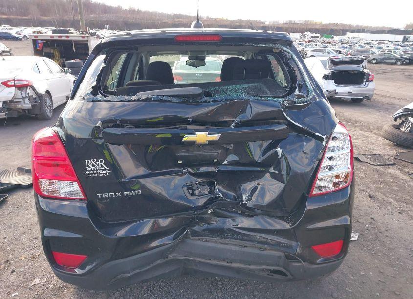 Photo 16 of 2018 Chevrolet Trax LS (VIN 3GNCJNSB6JL307013)