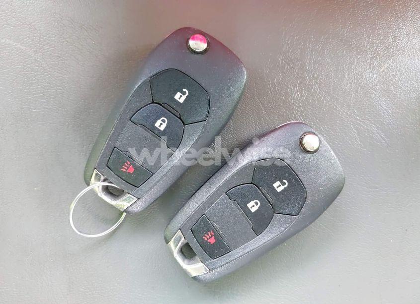 Photo 11 of 2020 Chevrolet Trax AWD LS (VIN 3GNCJNSB6LL185854)