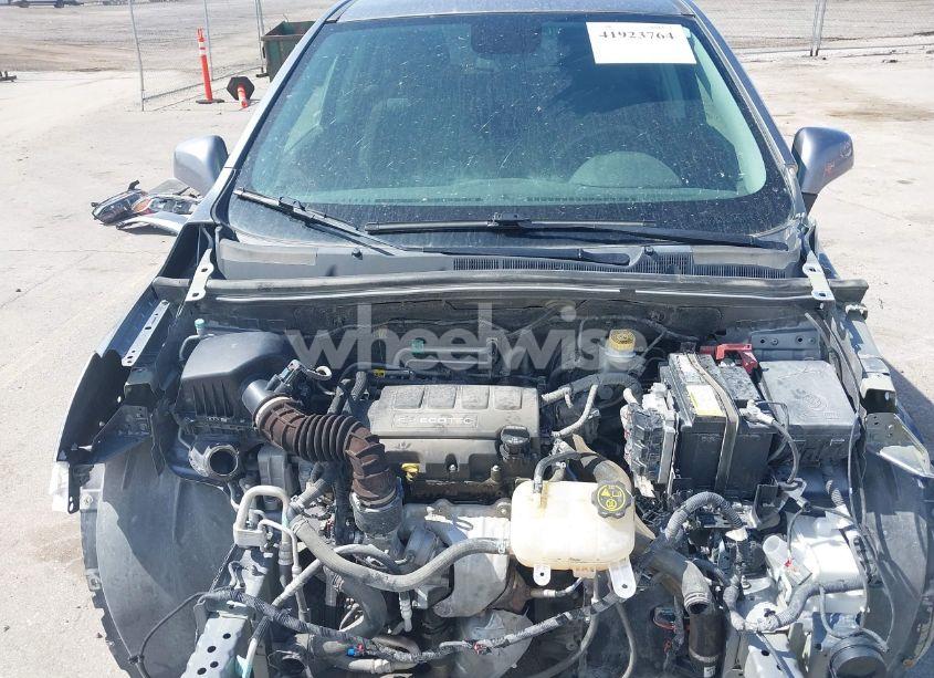 Photo 10 of 2020 Chevrolet Trax AWD LS (VIN 3GNCJNSB6LL208534)