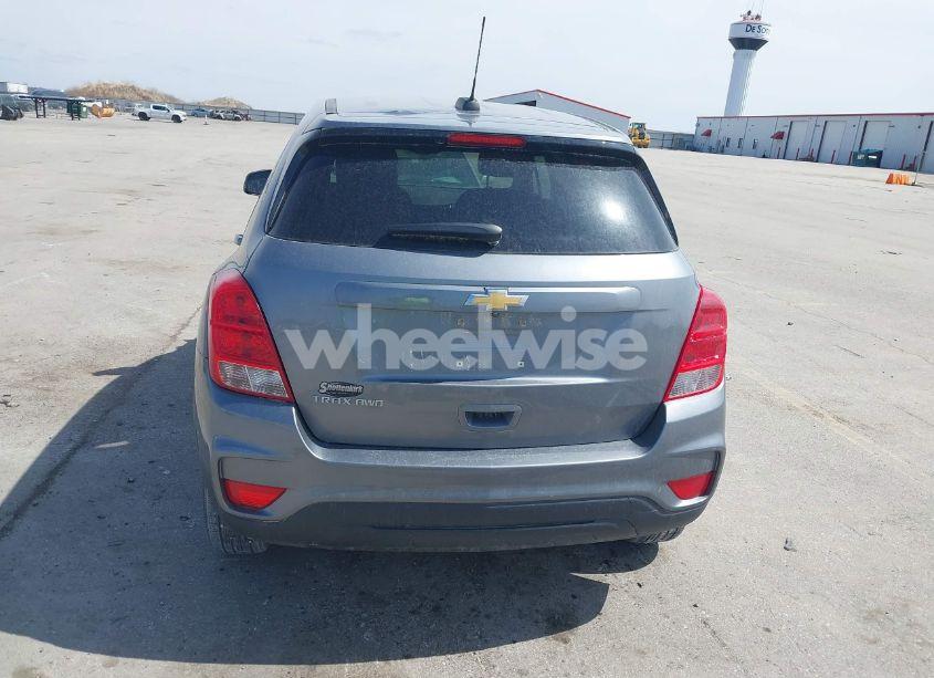 Photo 17 of 2020 Chevrolet Trax AWD LS (VIN 3GNCJNSB6LL208534)