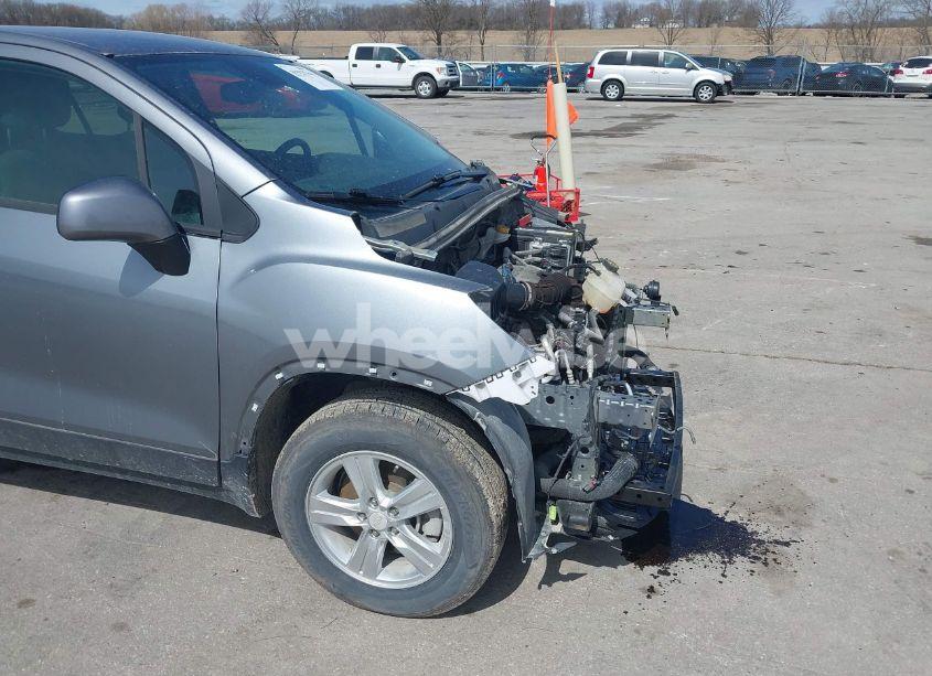 Photo 18 of 2020 Chevrolet Trax AWD LS (VIN 3GNCJNSB6LL208534)