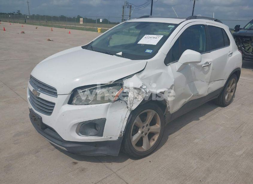 Photo 6 of 2015 Chevrolet Trax LTZ (VIN 3GNCJNSB7FL212502)