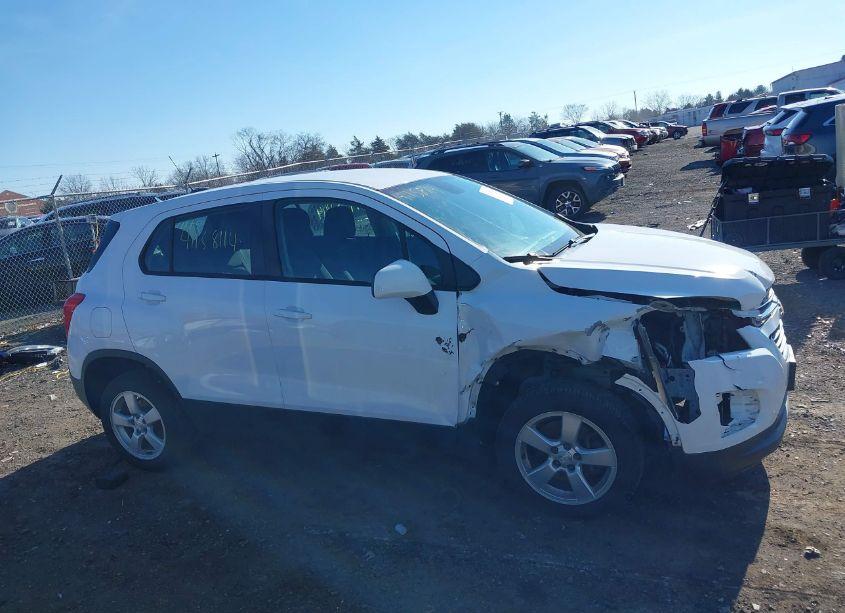 Photo 13 of 2016 Chevrolet Trax 1LS (VIN 3GNCJNSB7GL235361)