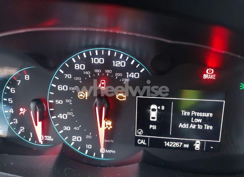 Photo 7 of 2017 Chevrolet Trax LS (VIN 3GNCJNSB7HL257572)