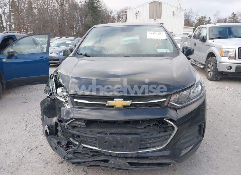 Photo 12 of 2017 Chevrolet Trax LS (VIN 3GNCJNSB7HL274307)