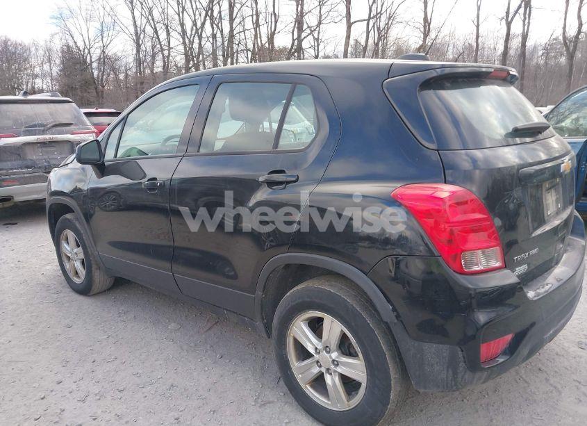 Photo 14 of 2017 Chevrolet Trax LS (VIN 3GNCJNSB7HL274307)