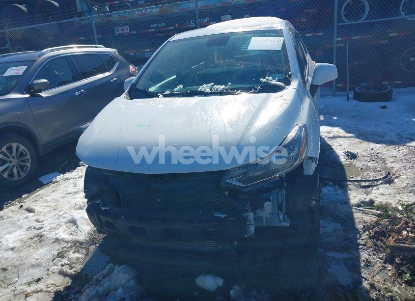 Photo 12 of 2019 Chevrolet Trax LS (VIN 3GNCJNSB7KL217306)